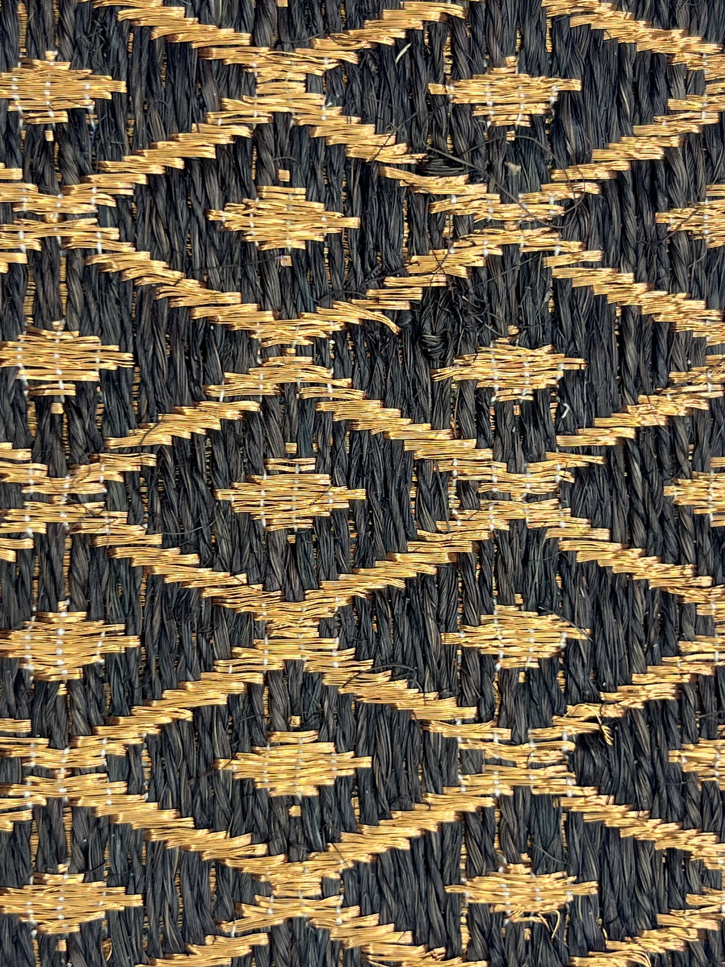 Charcoal and Tan Diamond-trellis Weave Area Rug