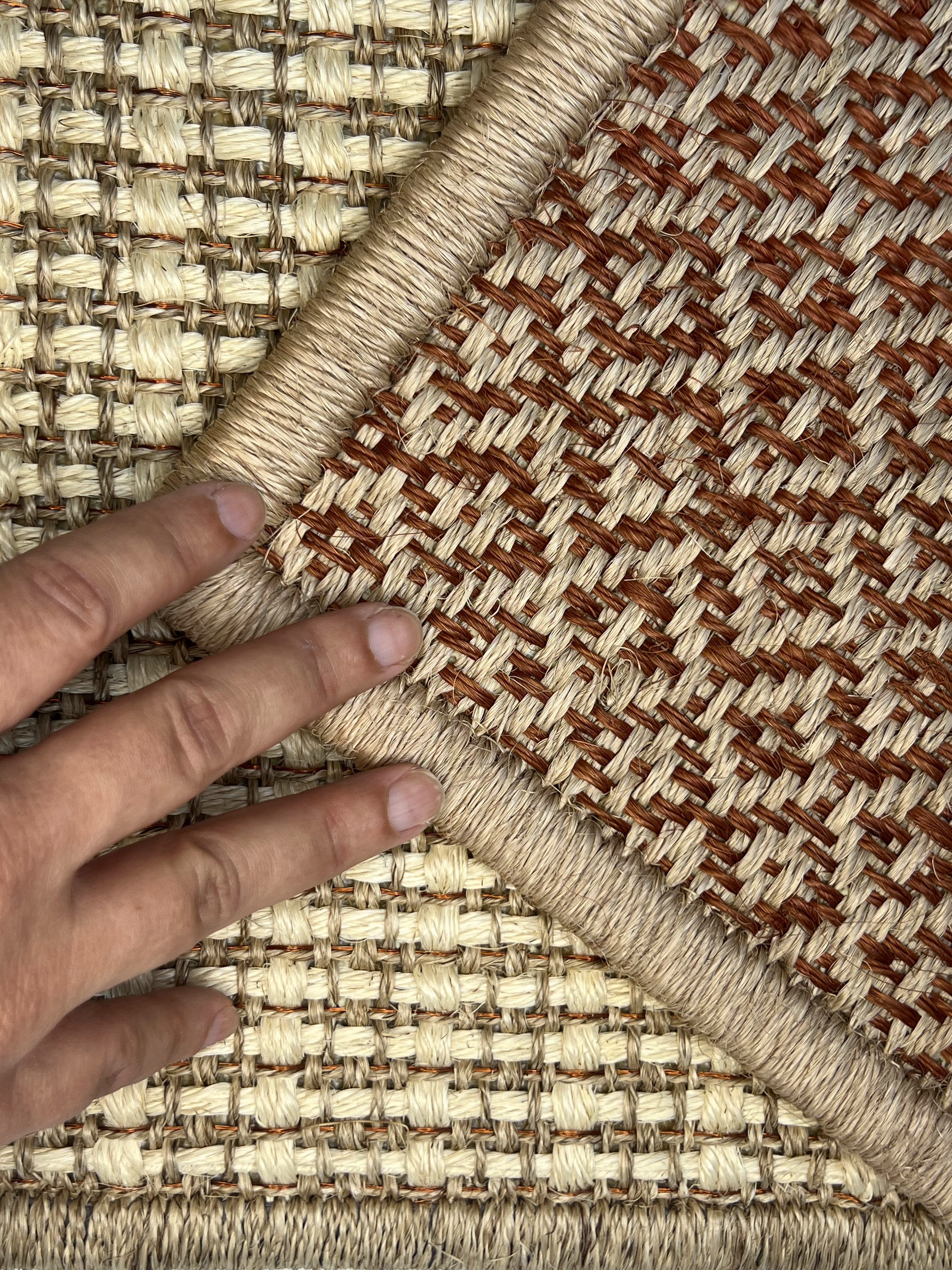 Beige and Rust-red Diamond-grid Area Rug
