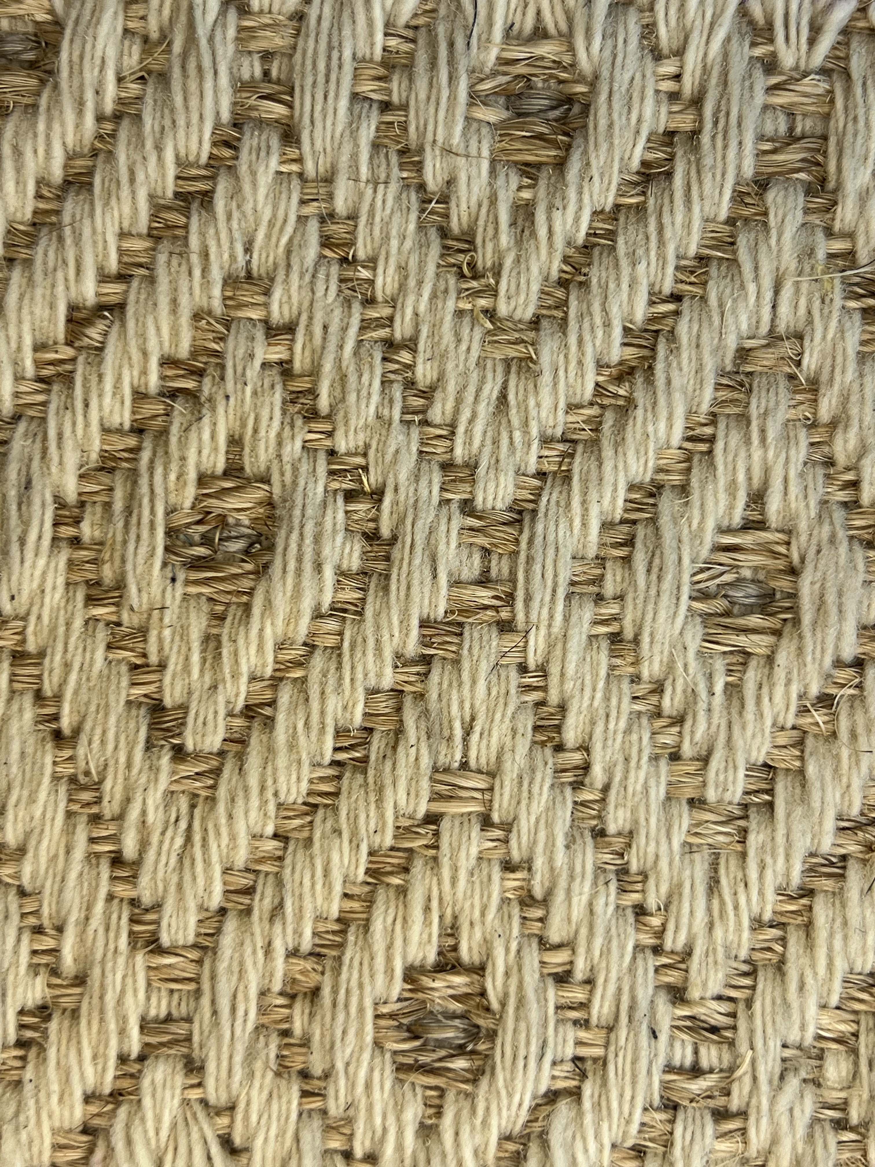 Natural Cream Diamond-trellis Weave Area Rug