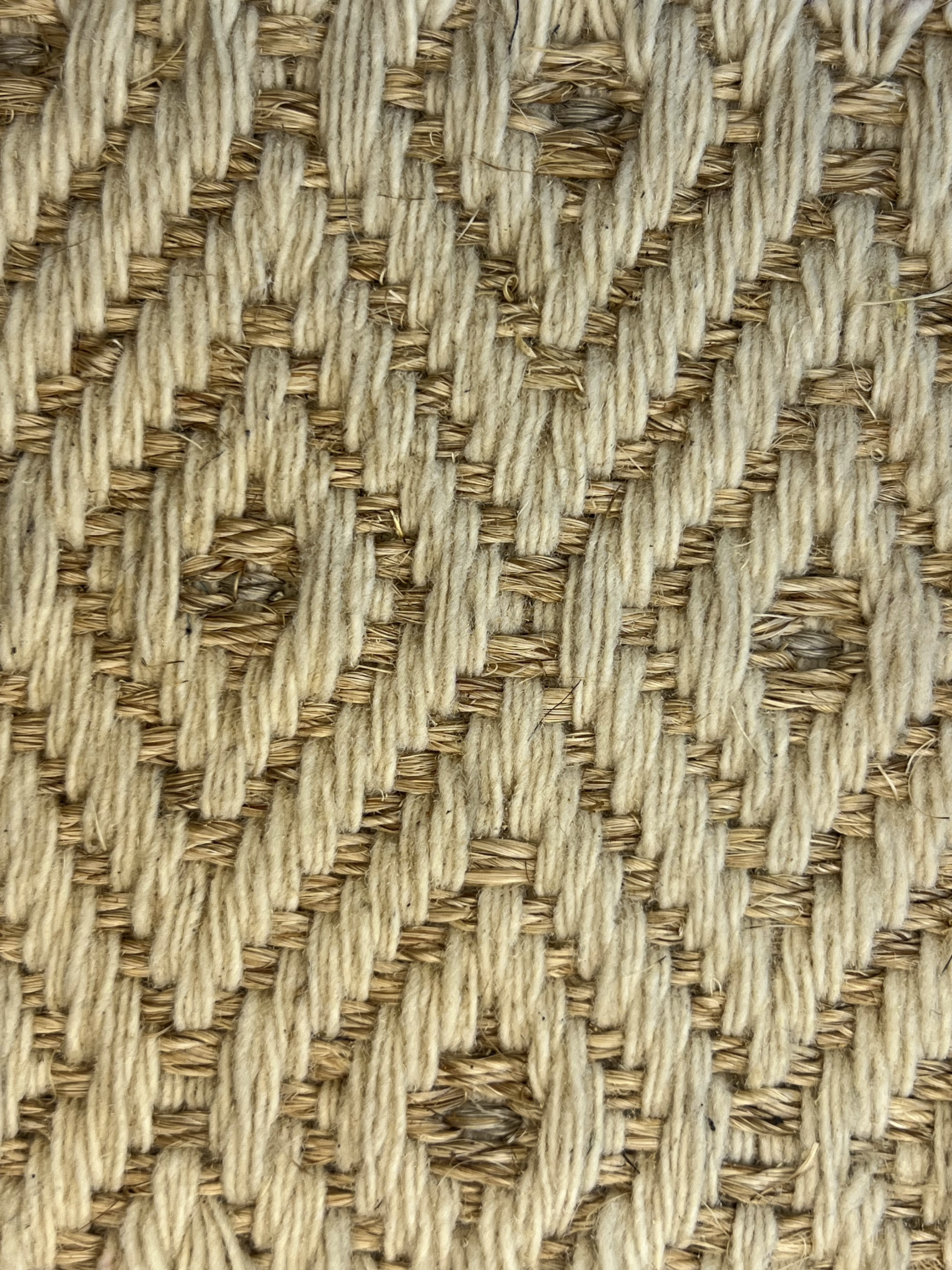 Natural Cream Diamond-trellis Weave Area Rug